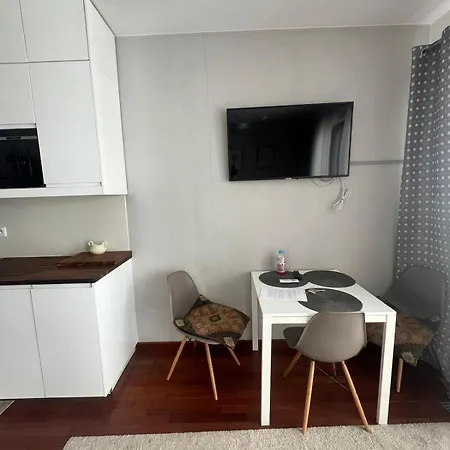 Apartment Center Studio Pawia By Esteum Host *